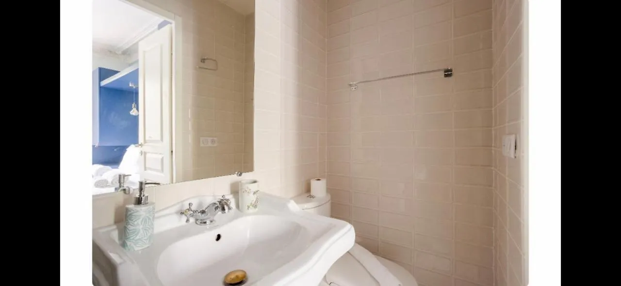 6 Montparnasse St Germain *